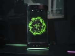 雷蛇 Project AVA 概念实体化：基于 5.5 英寸 3D 全息屏幕的桌面 AI 搭档